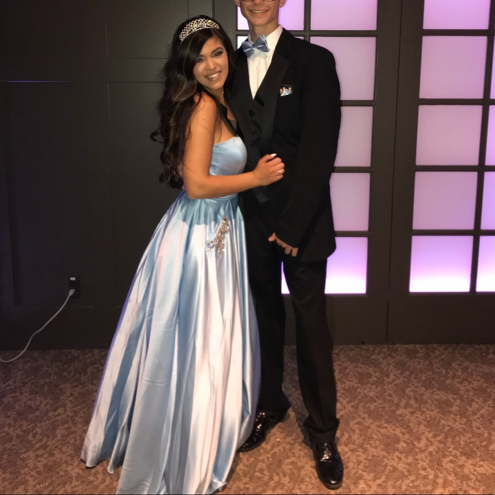 Sherri Hill Prom Dress With Pockets